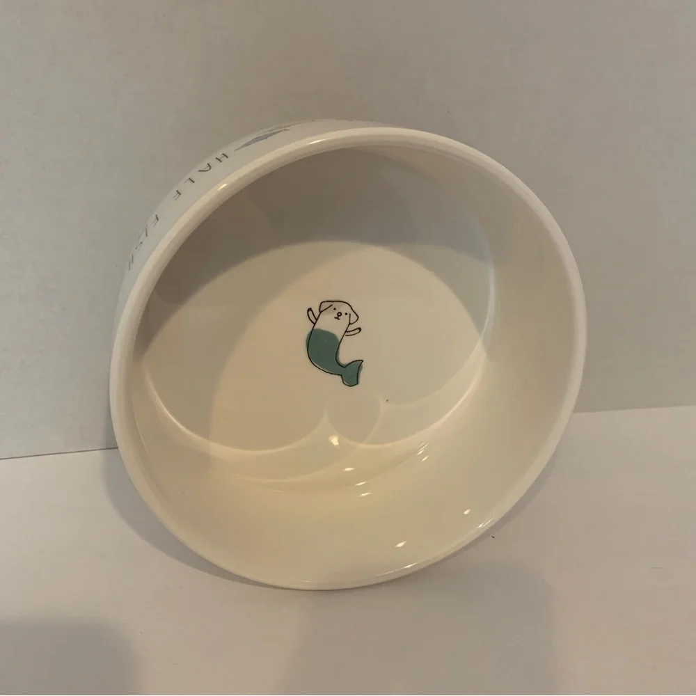 Dog Bowl 6” Round Dishwasher Microwave Safe Dish Cream Color Fish Dog Design